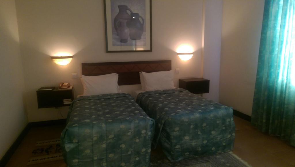 Blue Pearl Hotel & Apartments Dar es Salaam Ngoại thất bức ảnh