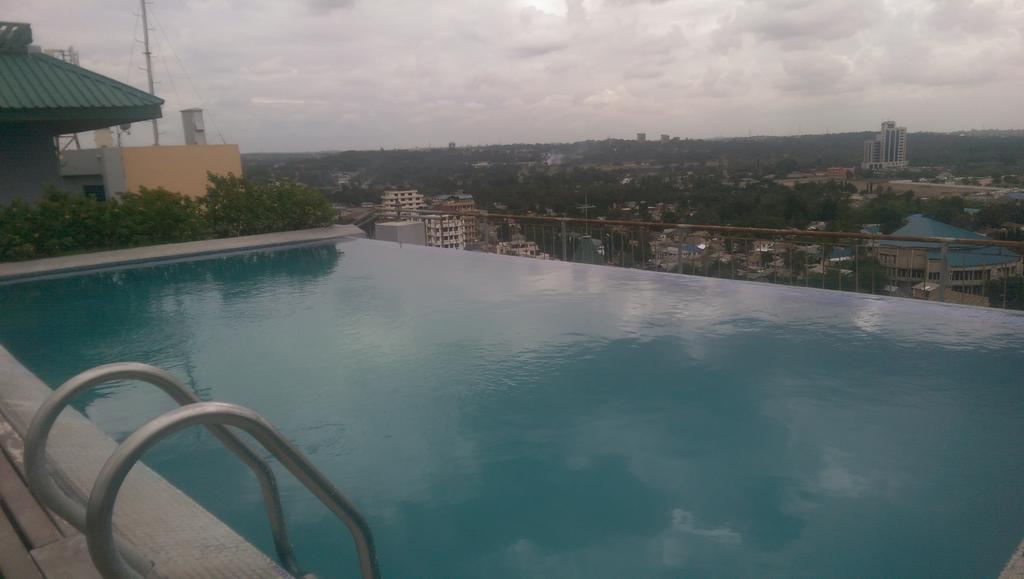 Blue Pearl Hotel & Apartments Dar es Salaam Ngoại thất bức ảnh